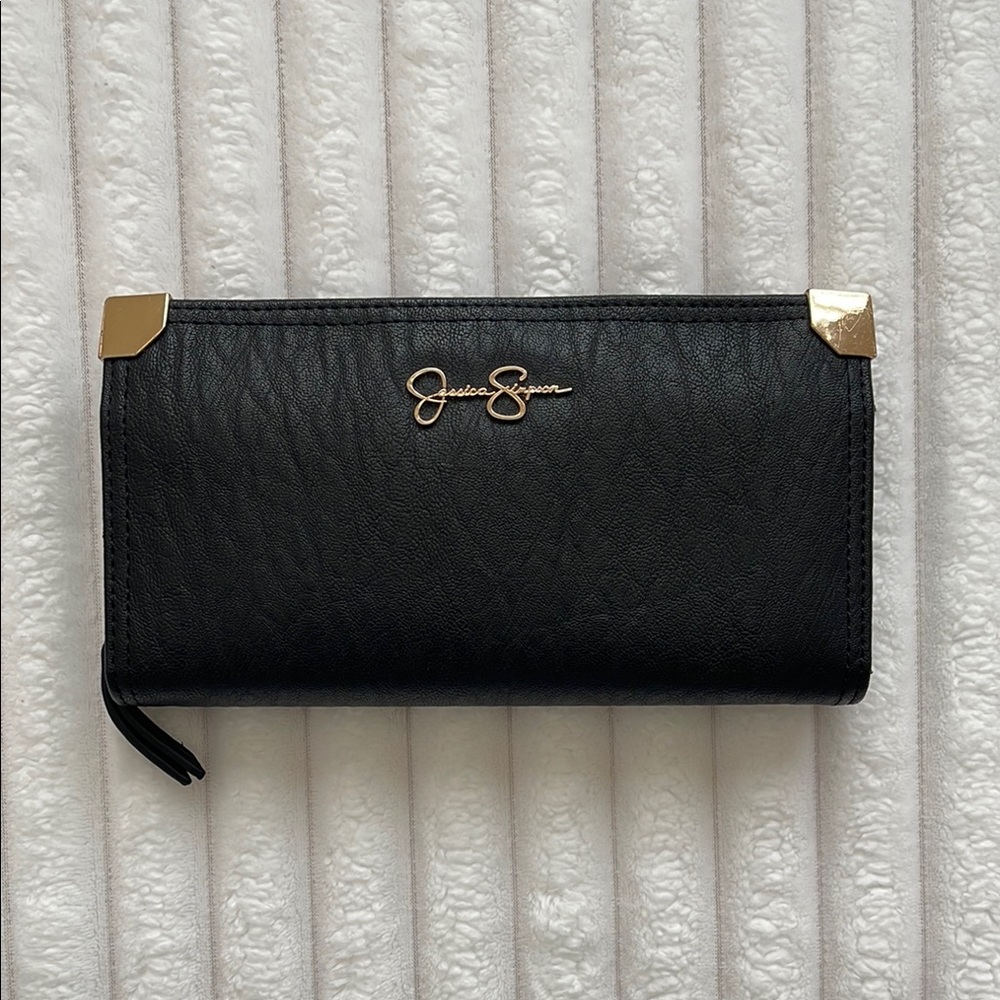 Jessica Simpson Black and Gold Textured Wallet